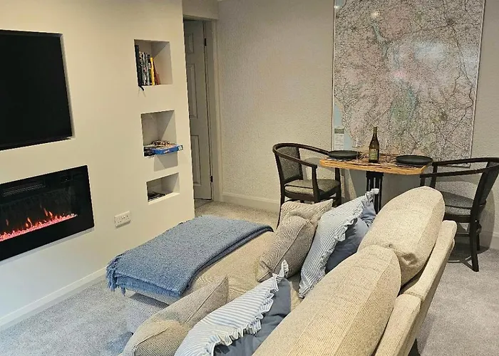 Last Yan - Stylish *